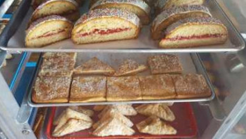 Ortiz Bakery food