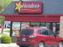 Hardee's outside