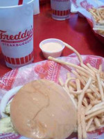 Freddy's Frozen Custard Steakburgers food