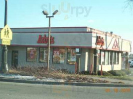 Arby's outside