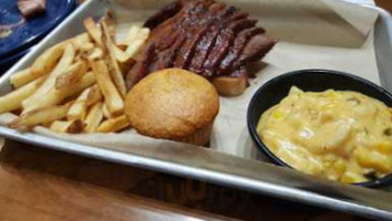 Bunkhouse -b-que food