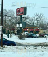 Applebee's outside