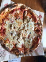 Mod Pizza food