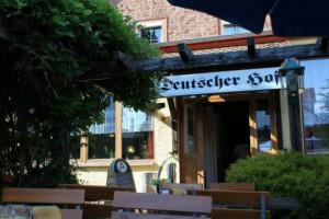 Deutscher Hof Gasthaus outside