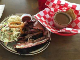 Hodie's Bbq food