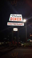 Palace Diner Tapped food