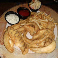 Whitetail Inn food