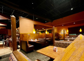 Bertucci's Framingham inside