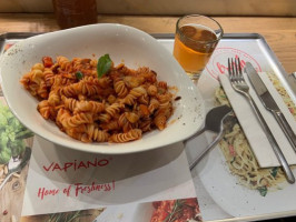 Vapiano food