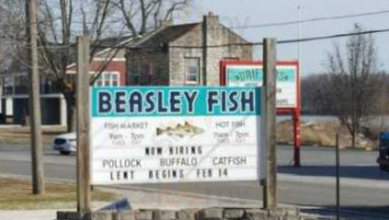 Beasley's Fresh Fish outside