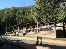 Roosevelt Lodge Dining Room outside