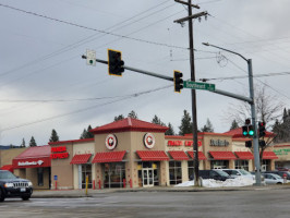 Panda Express outside