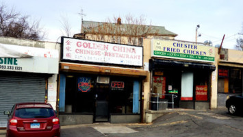 Chester Fried Chicken outside