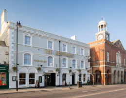 The Greyhound Jd Wetherspoon inside