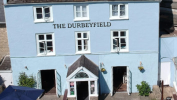 Durbeyfield outside