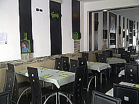 Pizzeria Peter Pan inside