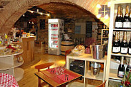 La Cave De L'opera food