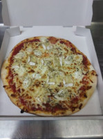 Dominute Pizza food