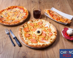 Chrono Pizza food