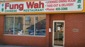 Fung Wah Restaurant outside