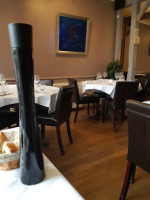 Le Relais De Guermantes food