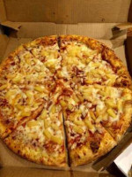 Domino's Pizza food