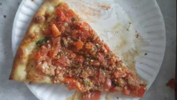 Angelo's Pizzeria food