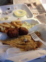 Pruett's -b-que Catfish food