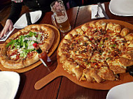 Pizza Hut food