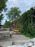 The Taproom At Bird Creek Farms outside