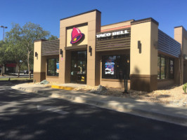 Taco Bell outside