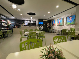 Citrus Cafe inside