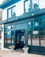 Graydon's Crossing outside