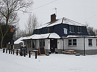 The Kings Head outside