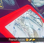 Le Frensh Pizza Tacos inside