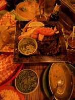 El Tiempo Cantina food