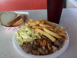 Knoth's -b-que food