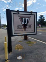 Jj's Sports Zone food