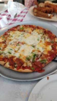 Wagon Wheel Cafe & Pizza food