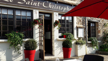 Le Saint Christophe food