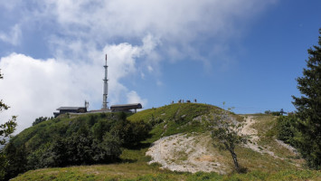 Du Mont Rond outside