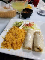 Las Penas Mexican Grill 2 food