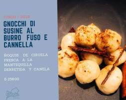 La Bottiglia food