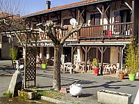 La Vieille Auberge outside