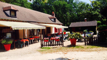 L'auberge du feuillage inside