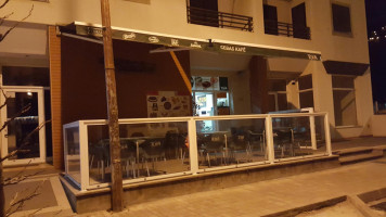 Cebas Kafe outside