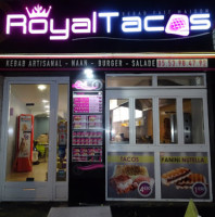 Royal Tacos food