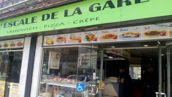 L'escale De La Gare food