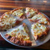 Parkway Pizza Ne food