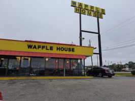 Waffle House outside